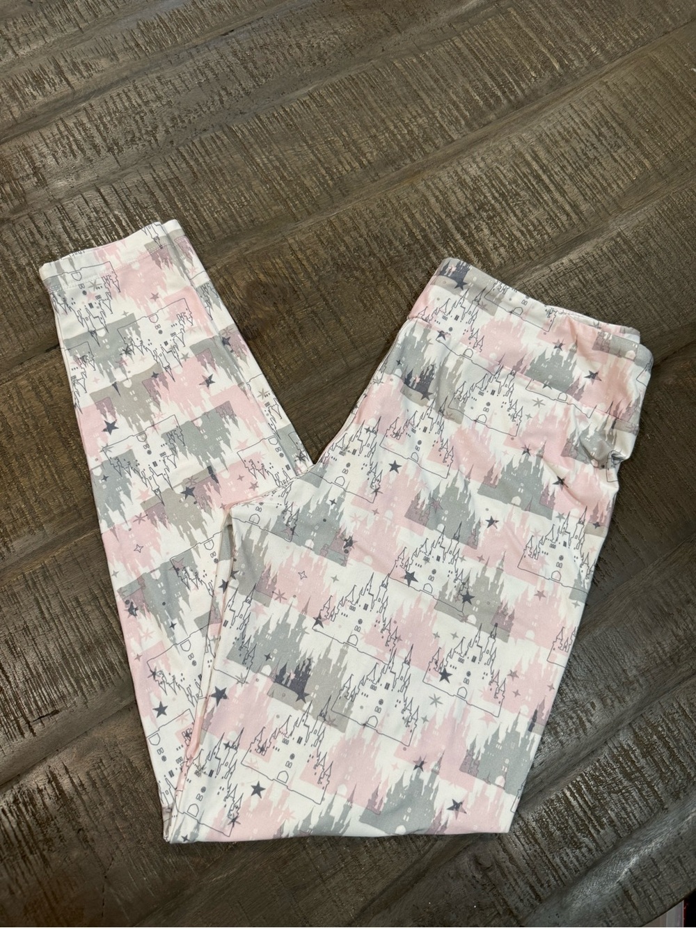 Disney Park Pink and Gray Castle Print Leggings Size L